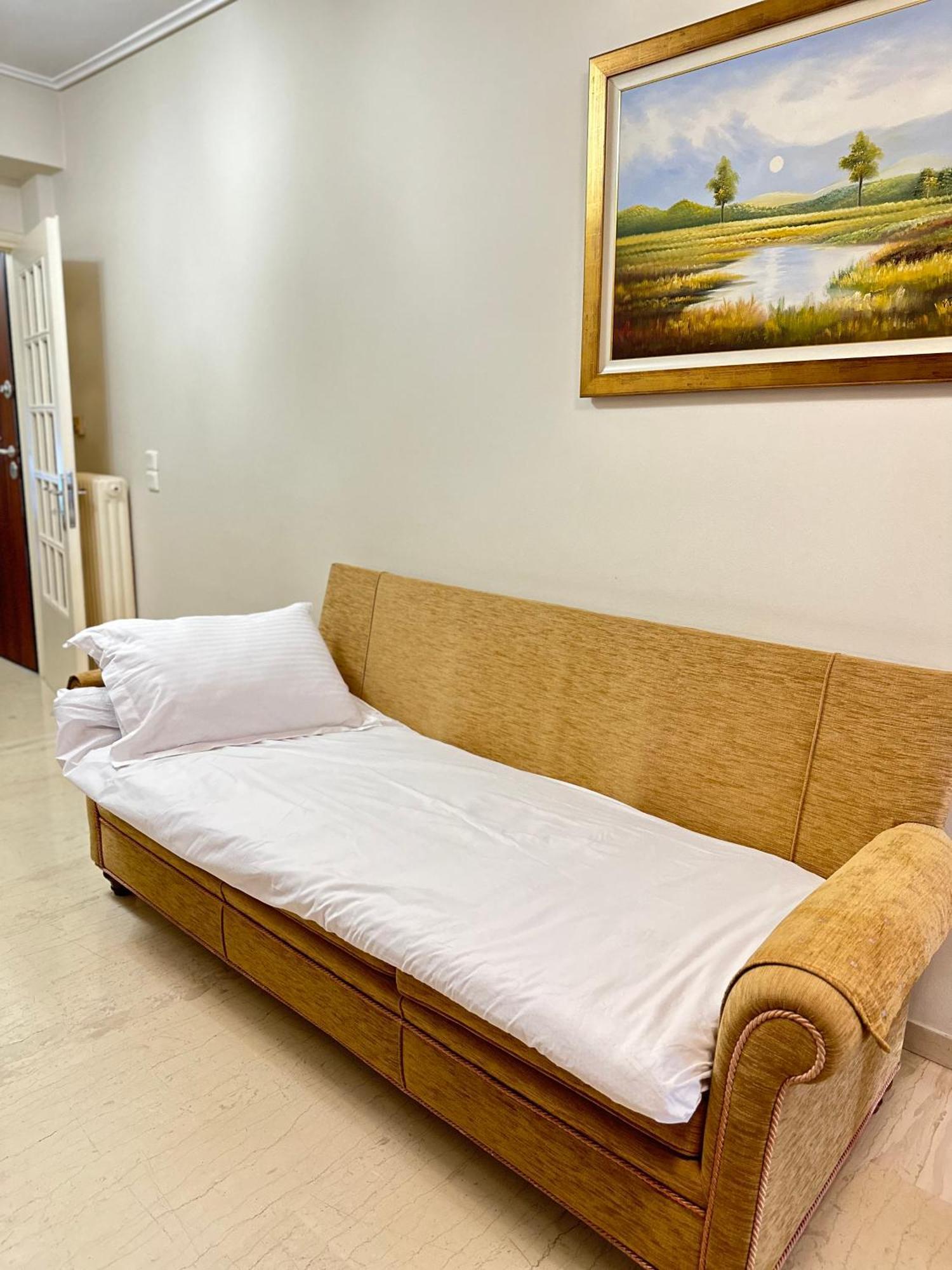 Mamour Apartment In Athene Buitenkant foto